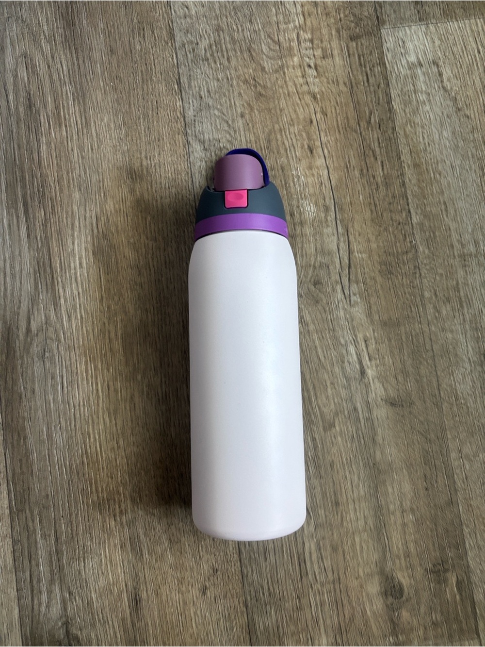 NWT Owala Dreamy Feild Water Bottle- 40 ounces - Picture 4 of 7